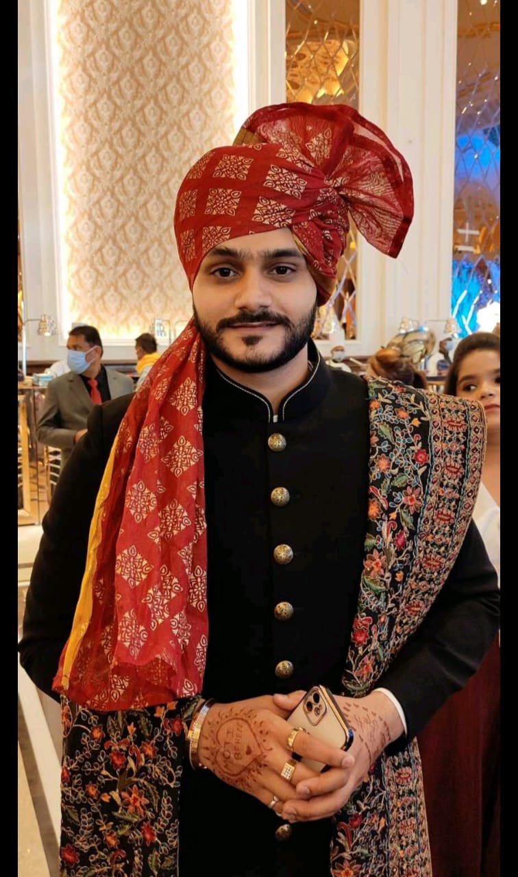 Handcrafted turban fabric detail