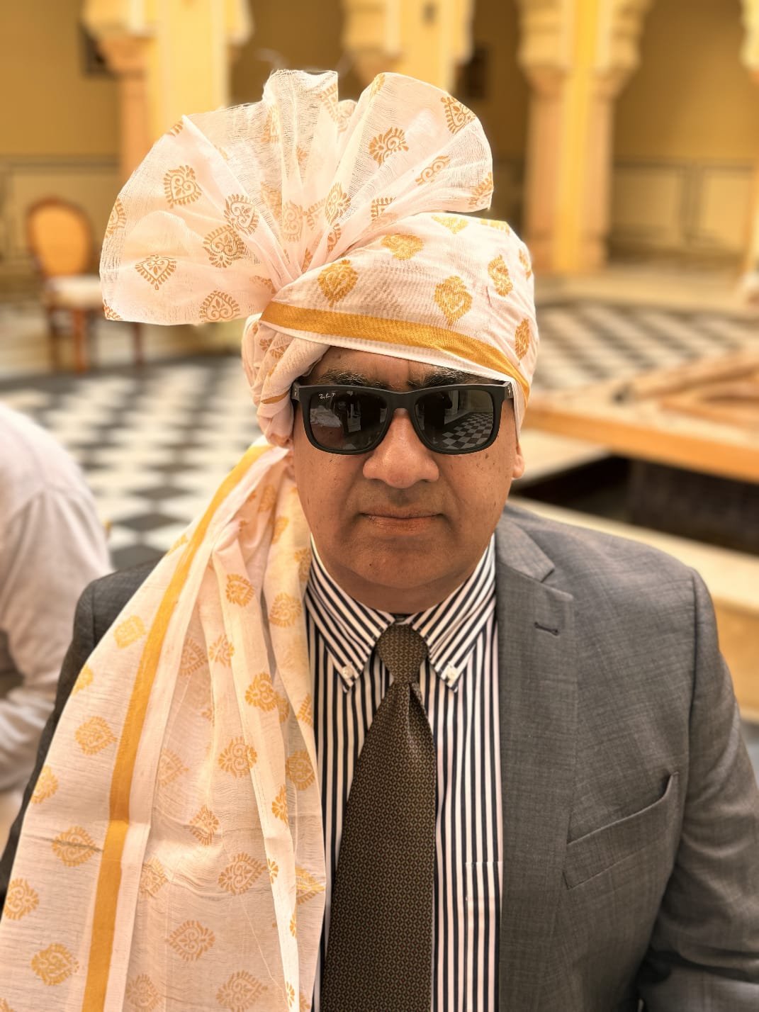 Baraat turbans in coordinated maroon